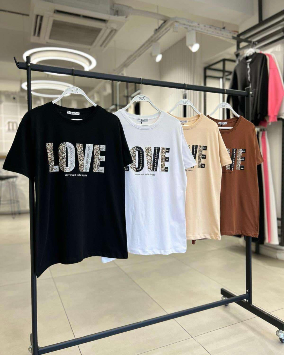 T-shirt LOVE