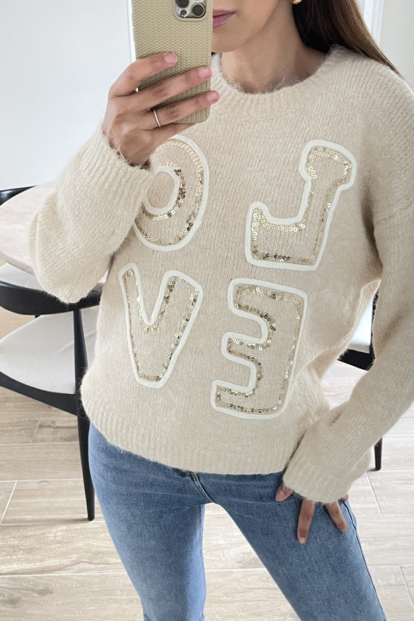 Sweter LOVE 1