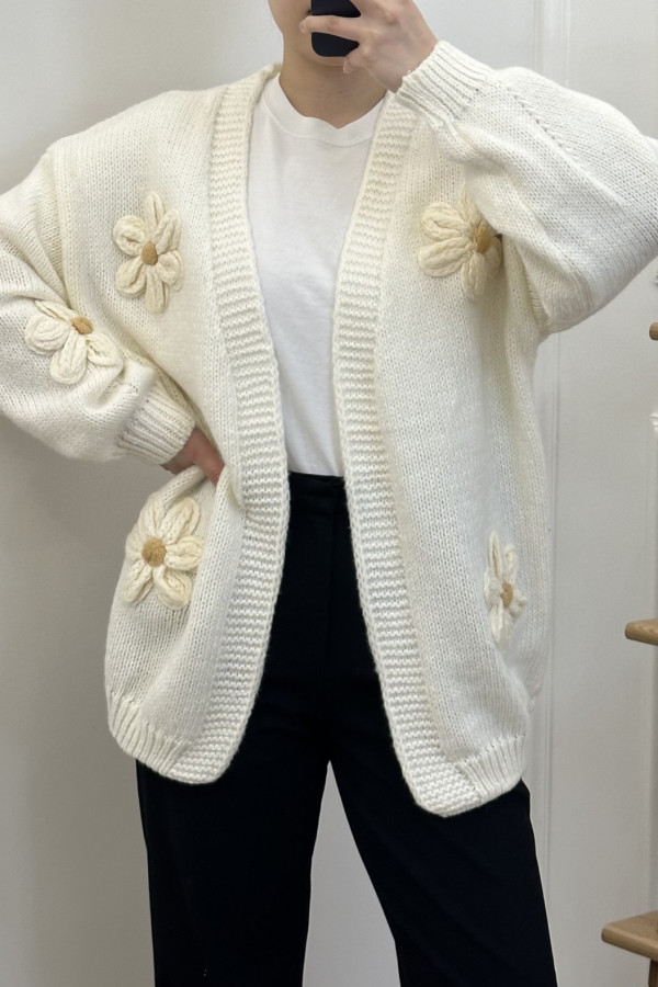 Sweter FLOWER 4